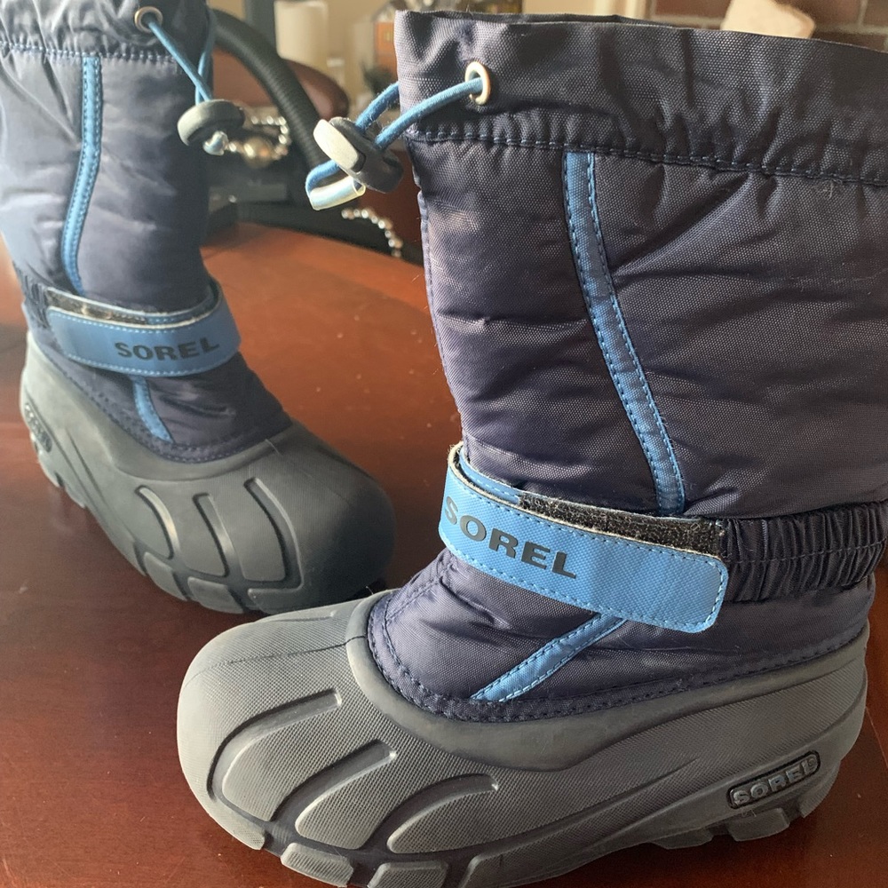 Sorel boys winter boots.